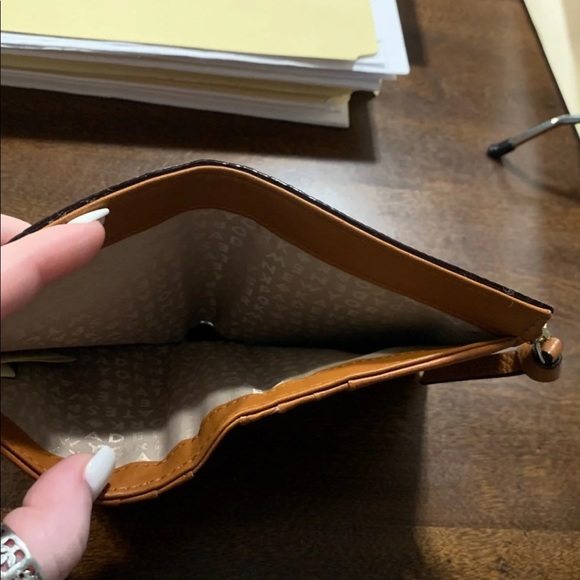 Kate spade wallet - Picture 2 of 4